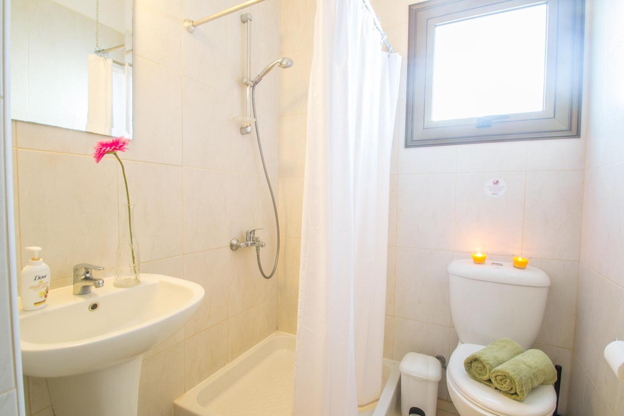 Rada'S Vacation Home Ajia Napa Zewnętrze zdjęcie